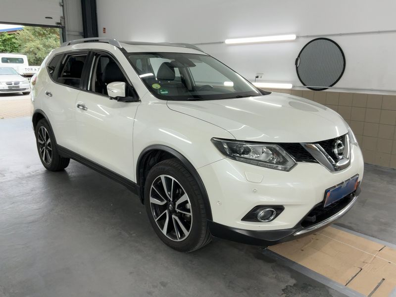 Nissan X-Trail 1.6 dCi Tekna 4x4 — zdjęcie 8