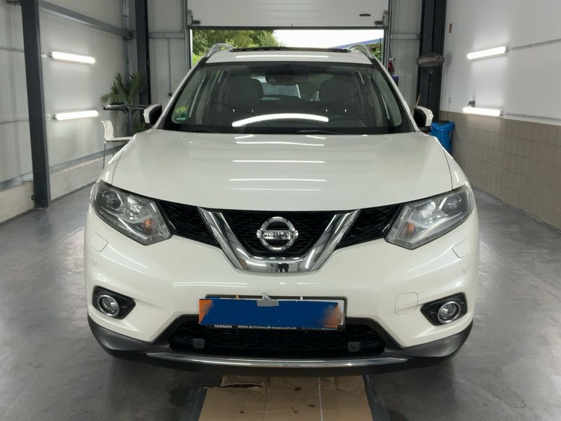 Nissan X-Trail 1.6 dCi Tekna 4x4 — zdjęcie 9