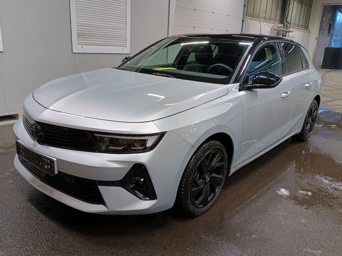 Opel Astra 2024