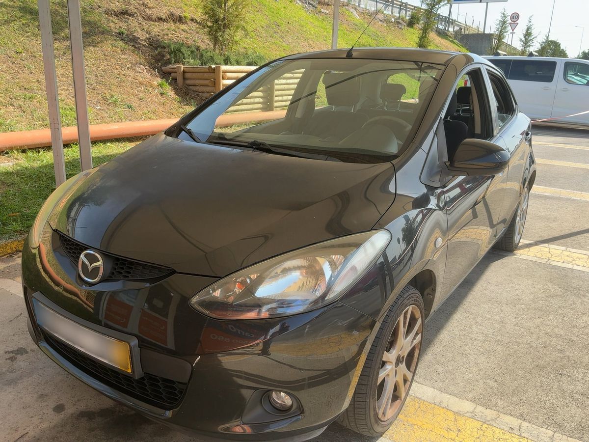 Mazda 2 2010