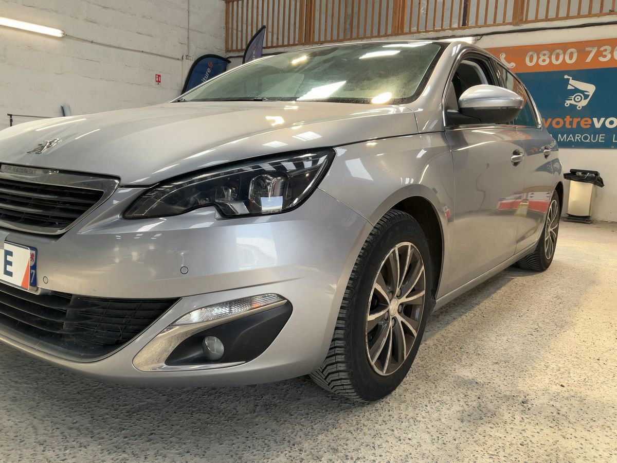 Peugeot 308 1.2 e-THP Allure