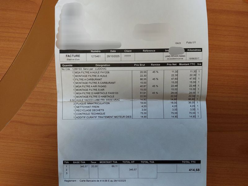 Land Rover Evoque 2.0 Td4 SE Dynamic — zdjęcie 17