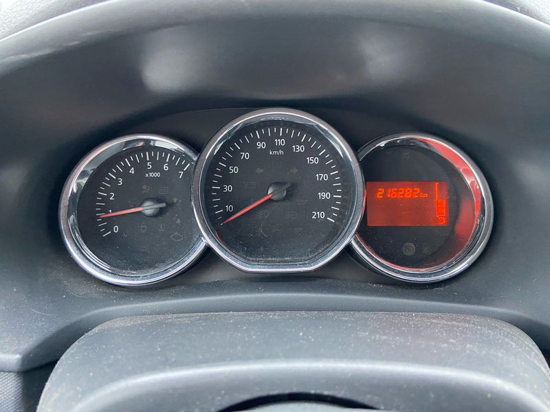 Dacia Logan MCV 0.9 TCe Prestige — zdjęcie 12