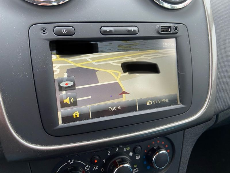Dacia Logan MCV 0.9 TCe Prestige — zdjęcie 13