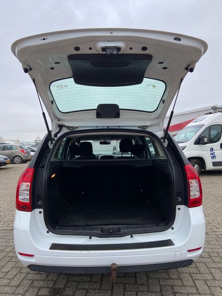 Dacia Logan MCV 0.9 TCe Prestige — zdjęcie 19