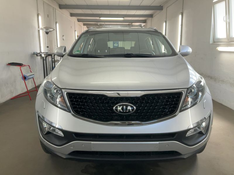 Kia Sportage 2.0 GDI Spirit 4WD — zdjęcie 9