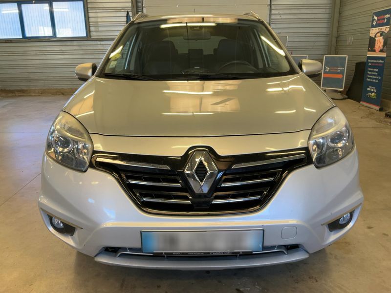 Renault Koleos 2.0 dCi BOSE Edition — zdjęcie 9