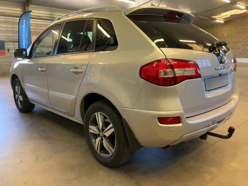 Renault Koleos 2.0 dCi BOSE Edition — zdjęcie 3