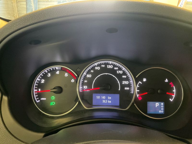 Renault Koleos 2.0 dCi BOSE Edition — zdjęcie 13