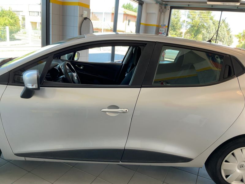 Renault Clio 0.9 TCe Energy Benzin / LPG Life 2017 – снимка 4