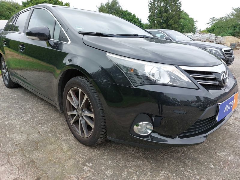 Toyota Avensis 1.8 Edition — zdjęcie 6