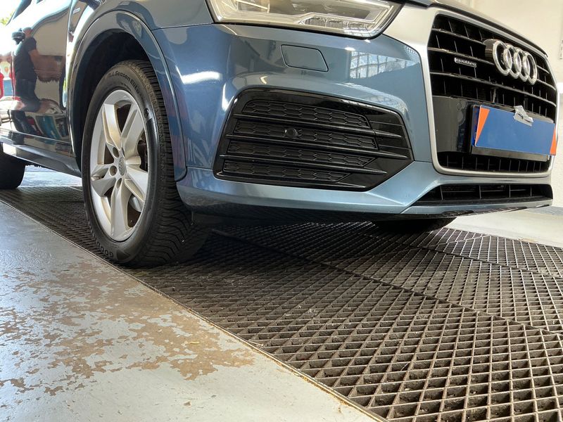 Audi Q3 2.0 TDI quattro Sport 2016 – снимка 28