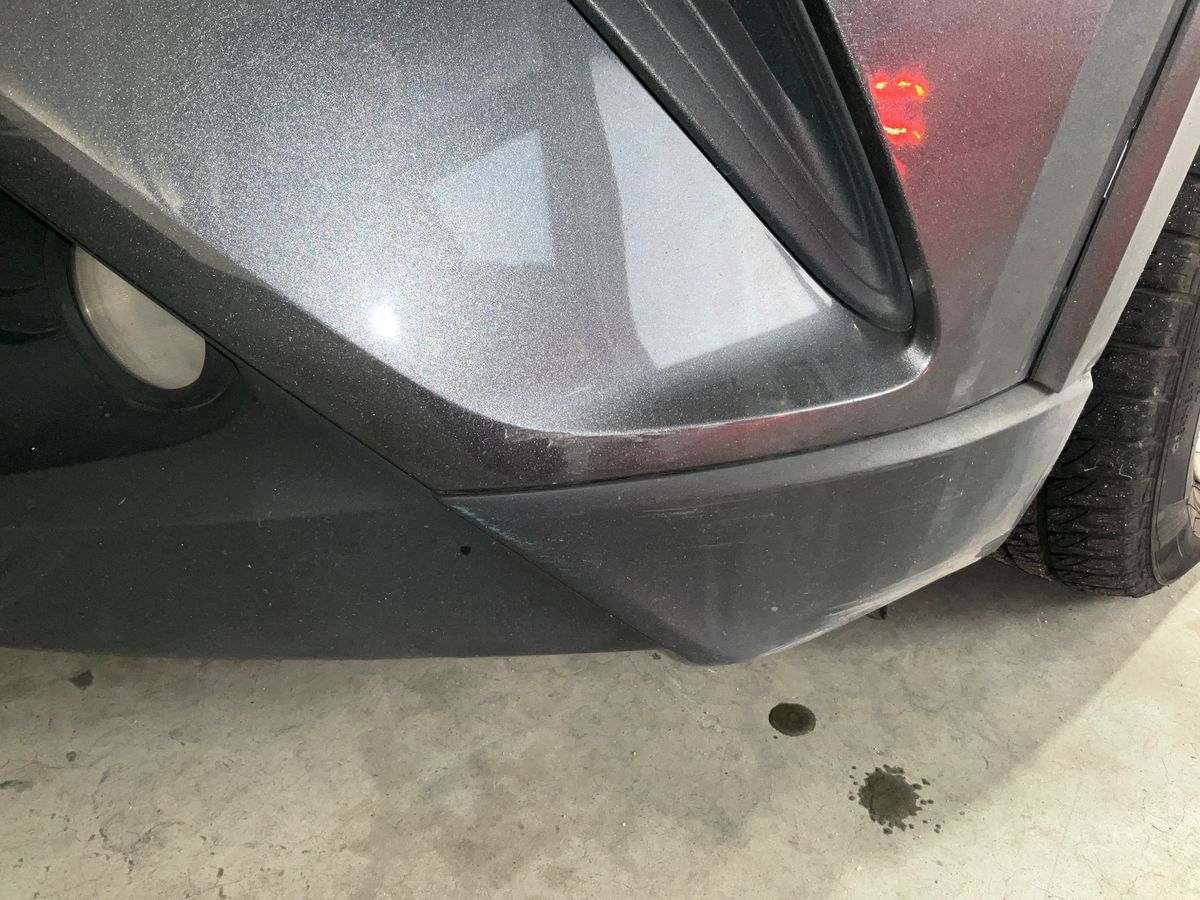 Toyota C-HR 2018 — photo 46