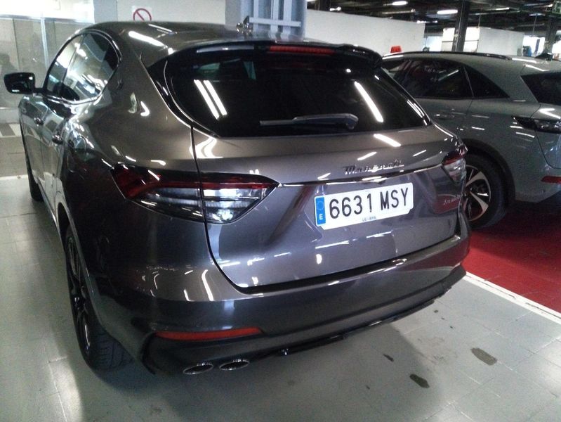 Maserati Levante 3.0 V6 TwinTurbo Modena Ultima — zdjęcie 4