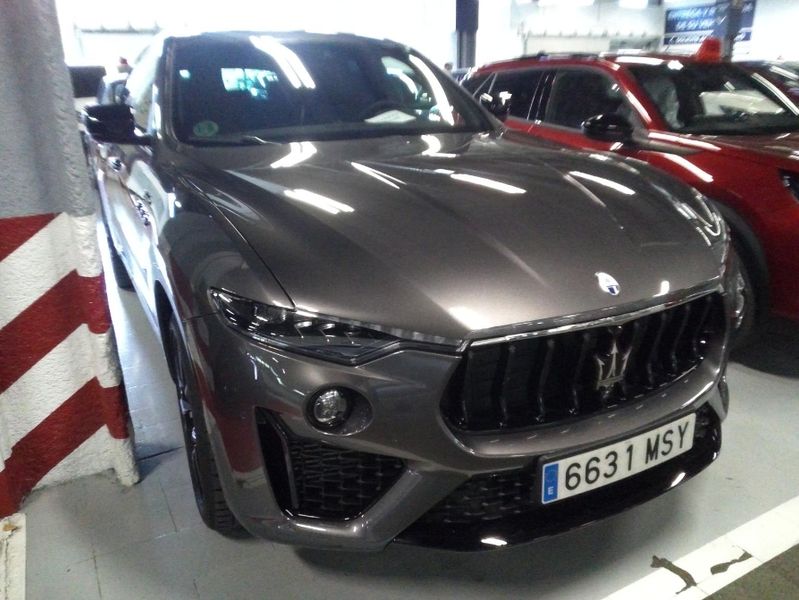 Maserati Levante 3.0 V6 TwinTurbo Modena Ultima — zdjęcie 7