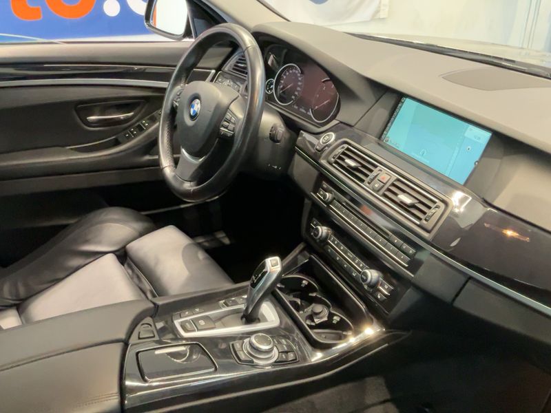 BMW 5er 525d xDrive 2013 – снимка 17