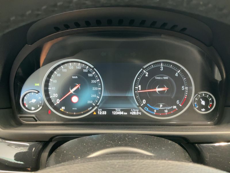 BMW 5er 525d xDrive 2013 – снимка 18