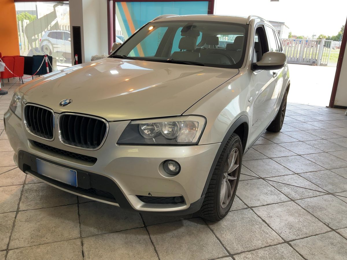 BMW X3 2011