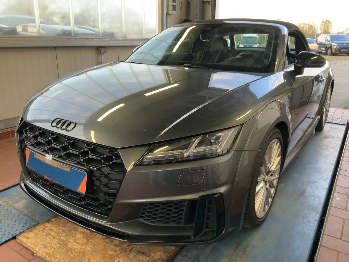 Audi TTS 2.0 TFSI quattro