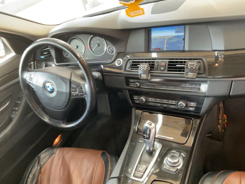 BMW 5er 523i — zdjęcie 12