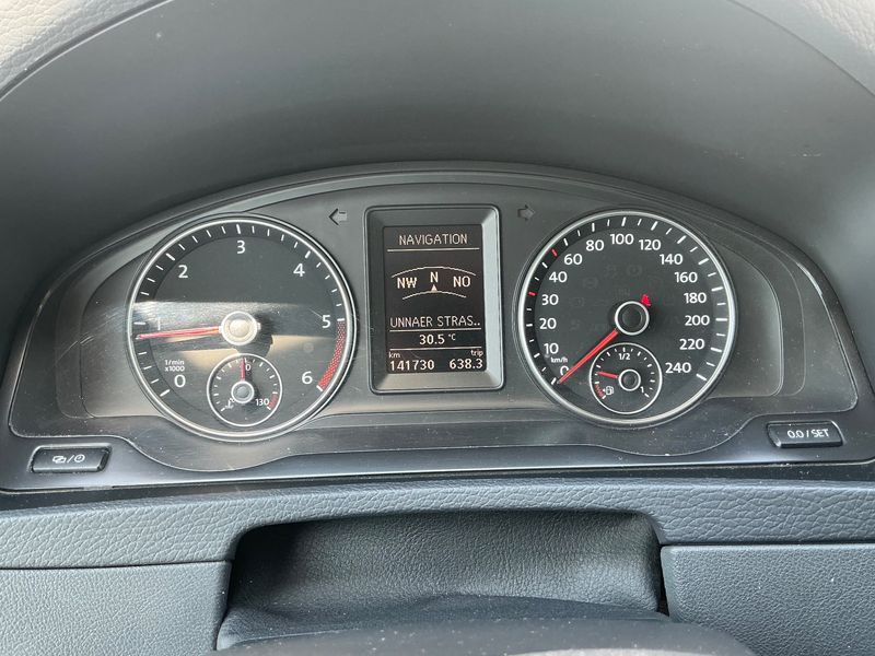 Volkswagen T5 Multivan 2.0 TDI Comfortline 2014 – снимка 19