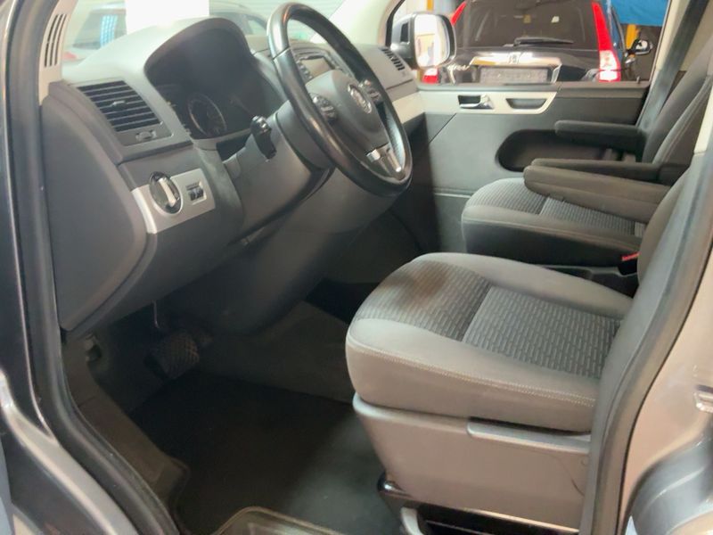 Volkswagen T5 Multivan 2.0 TDI Comfortline 2014 – снимка 17