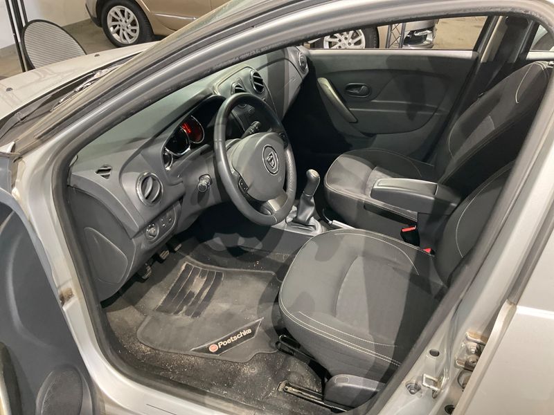 Dacia Logan MCV 0.9 TCe Prestige — zdjęcie 3