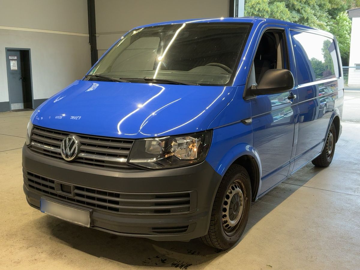Volkswagen T6 2017 — photo 1