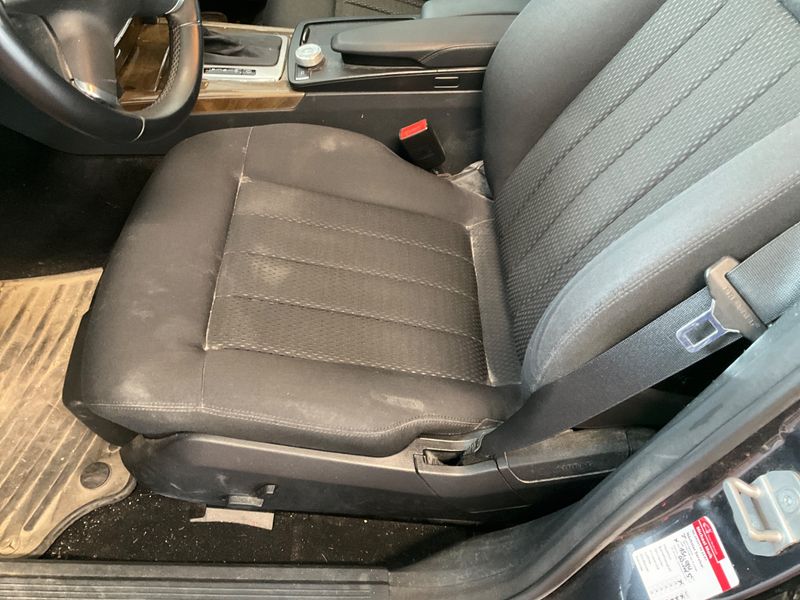 Mercedes-Benz E-Klasse E 200 CGI BlueEfficiency Elegance 2009 – снимка 34