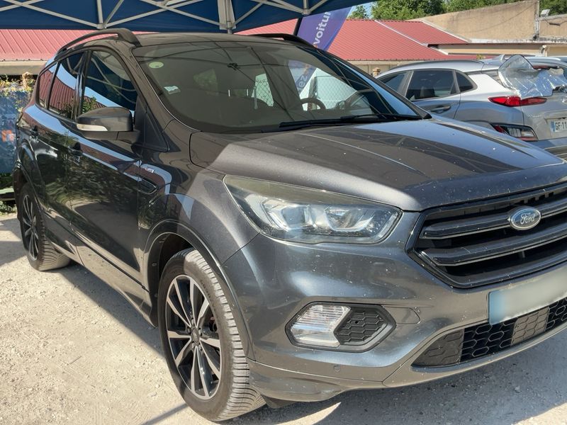 Ford Kuga 2.0 TDCi ST-Line 2017 – снимка 12