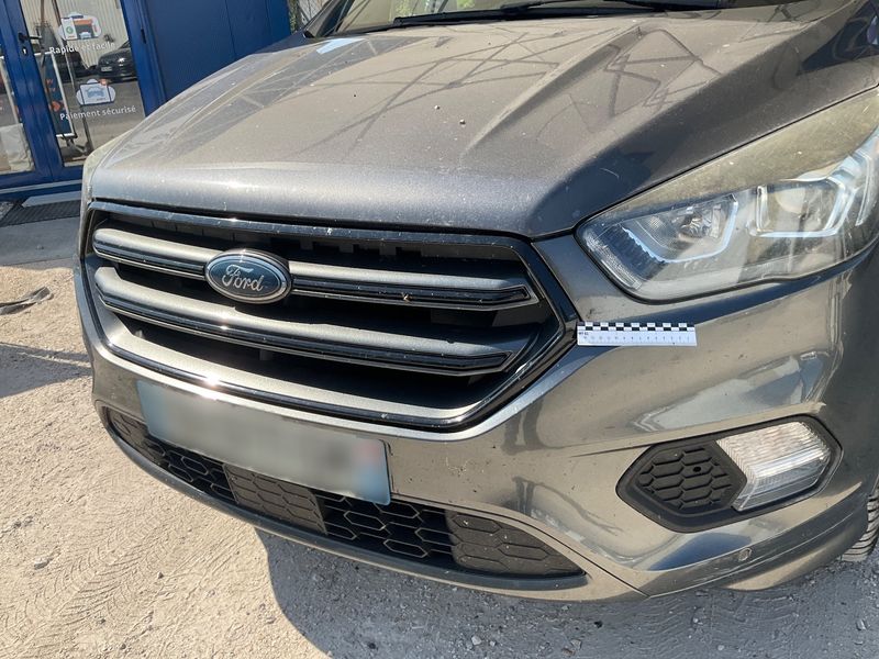 Ford Kuga 2.0 TDCi ST-Line 2017 – снимка 32