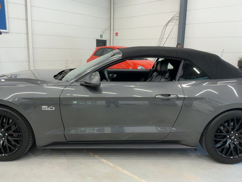 Ford Mustang 5.0 Ti-VCT V8 GT Convertible — zdjęcie 4