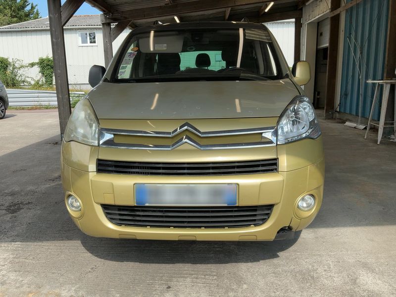 Citroen Berlingo 1.6 HDi Multispace — zdjęcie 9