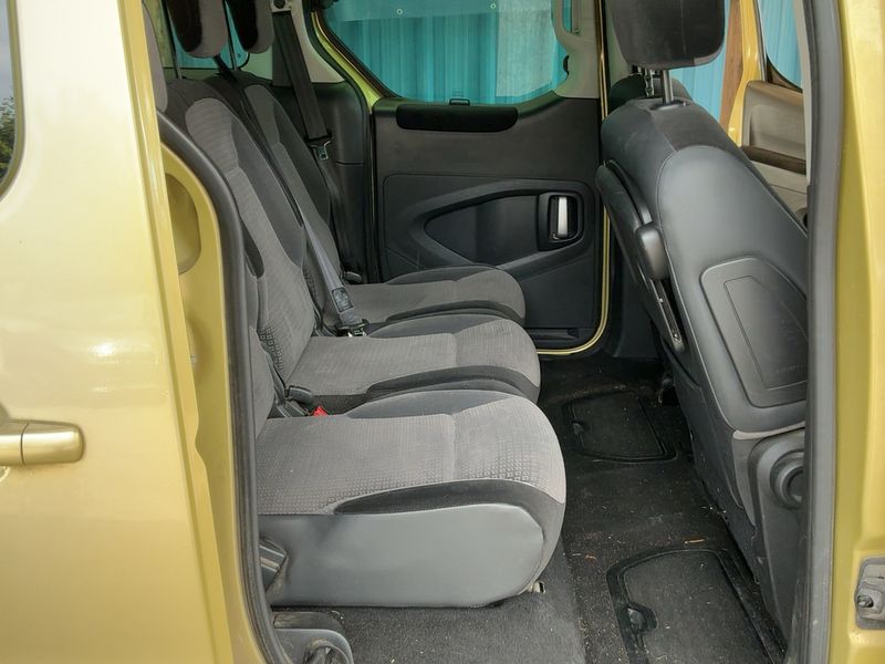 Citroen Berlingo 1.6 HDi Multispace — zdjęcie 14