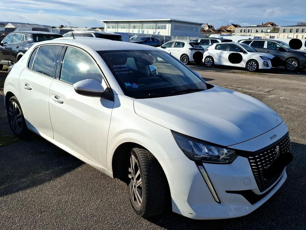 Peugeot 208 2021