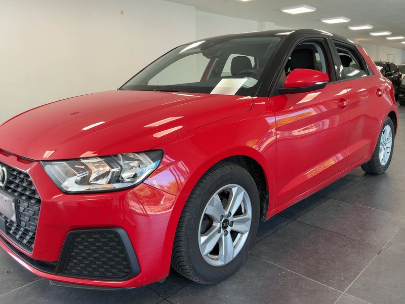 Audi A1 Sportback 35 TFSI — zdjęcie 2