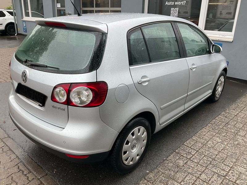Volkswagen Golf V Plus 1.6 FSI Comfortline — zdjęcie 2