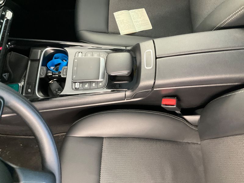 Mercedes-Benz B-Klasse B 250e 2022 – снимка 32