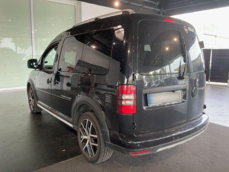 Volkswagen Caddy 2.0 TDI CrossCaddy — zdjęcie 3