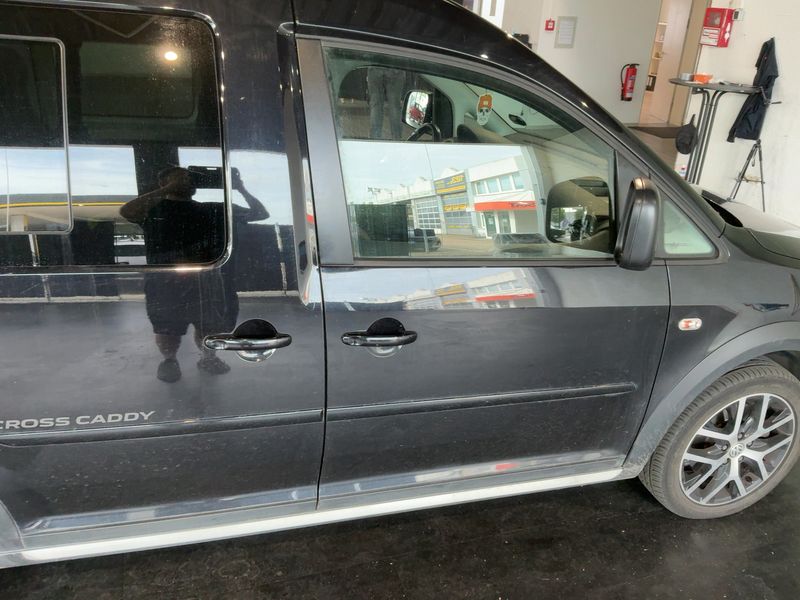 Volkswagen Caddy 2.0 TDI CrossCaddy — zdjęcie 7