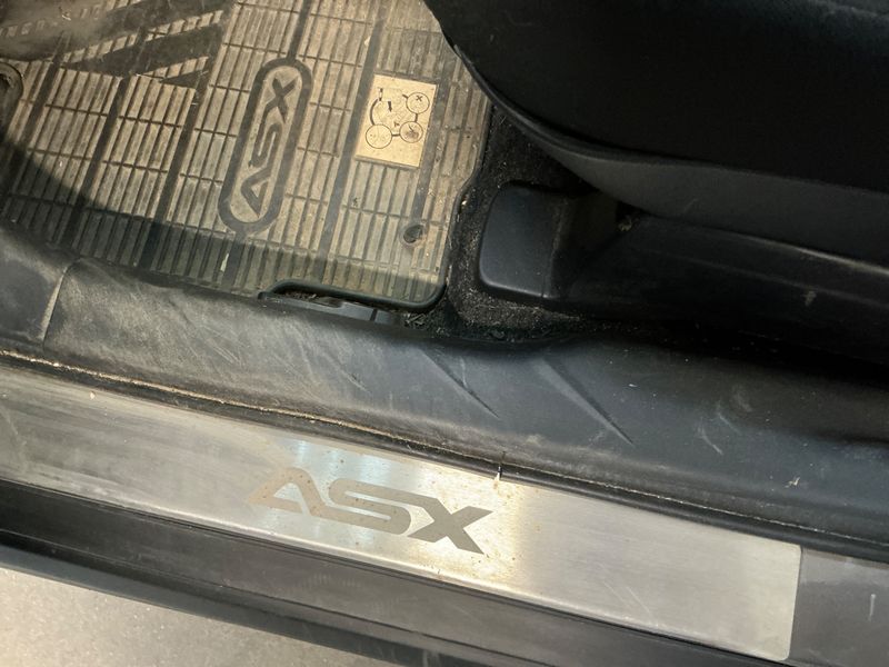 Mitsubishi ASX 1.6 Edition 2WD 2013 – снимка 25