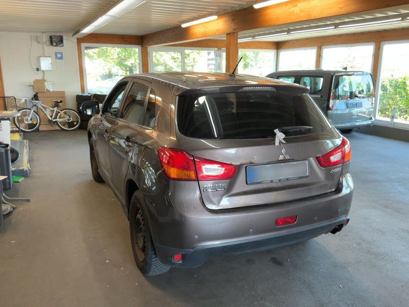Mitsubishi ASX 1.6 Edition 2WD — zdjęcie 3