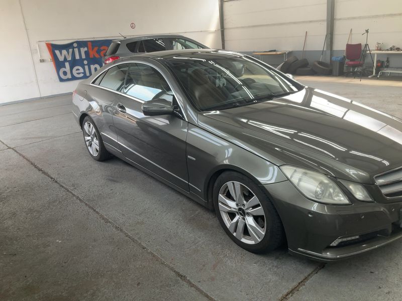 Mercedes-Benz E-Klasse E 350 CDI BlueEfficiency Avantgarde 2009 – снимка 12