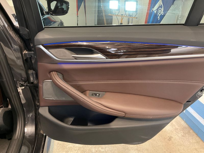 BMW 5er 540d Mild-Hybrid xDrive M Sport 2020 – снимка 28