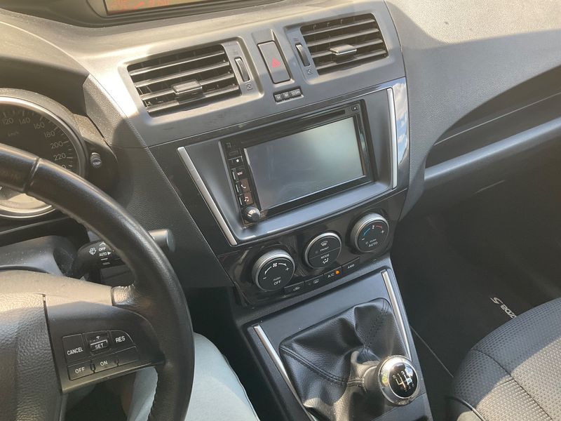 Mazda 5 2.0 Sendo — zdjęcie 12