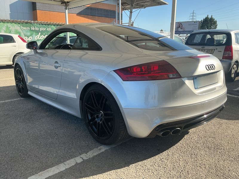 Audi TTS 2.0 TFSI quattro Coupe — zdjęcie 3