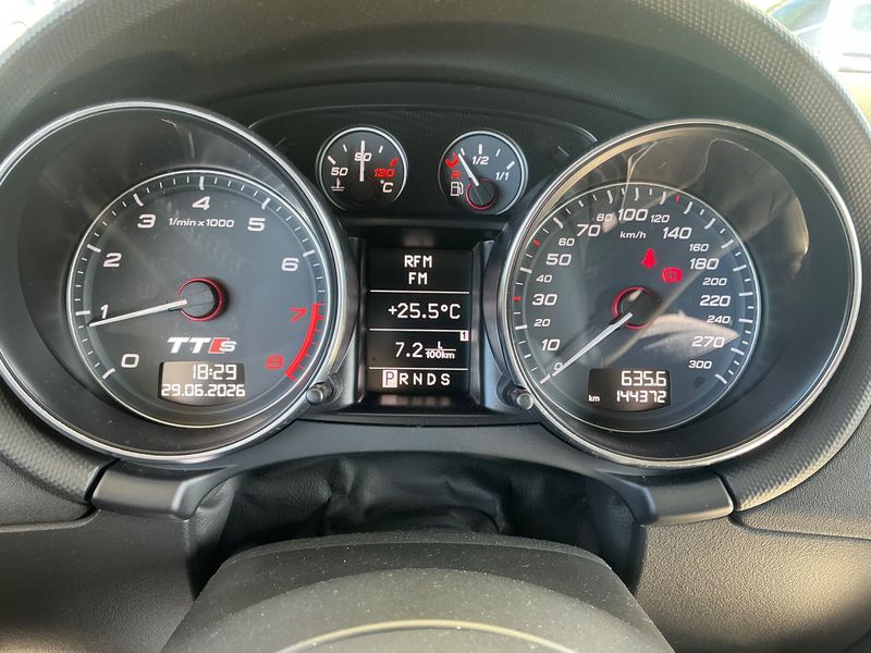 Audi TTS 2.0 TFSI quattro Coupe — zdjęcie 13