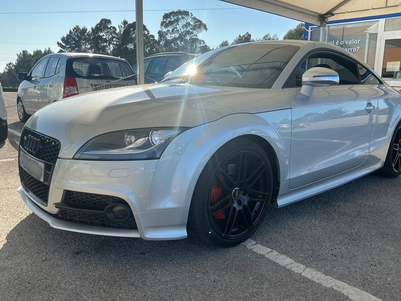 Audi TTS 2.0 TFSI quattro Coupe — zdjęcie 2