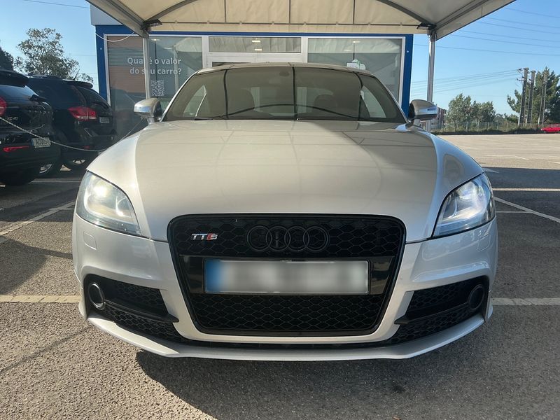 Audi TTS 2.0 TFSI quattro Coupe — zdjęcie 9