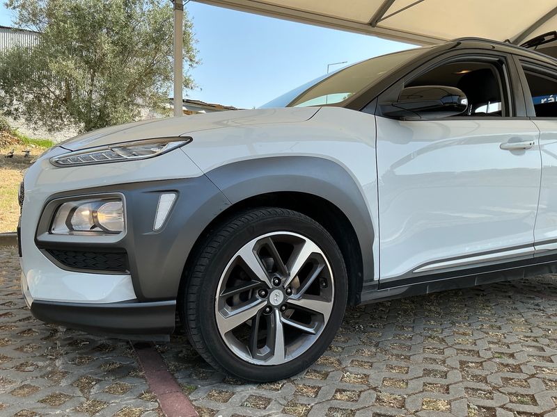 Hyundai Kona 1.0 TGDI Premium 2WD — zdjęcie 2